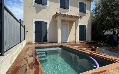 Coffrage piscine en bois sur mesure